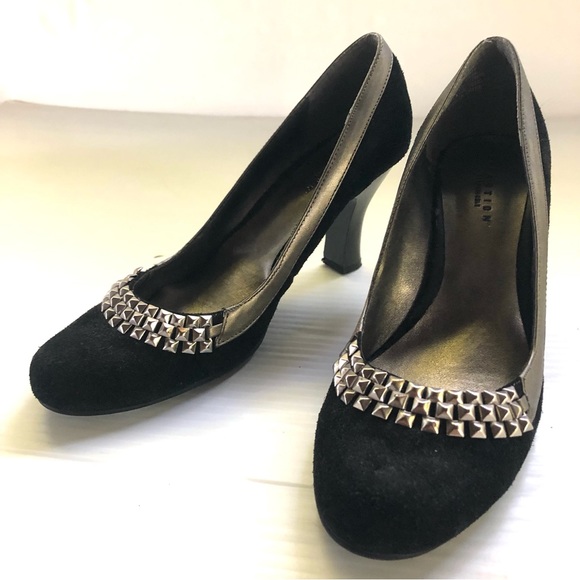 Kenneth Cole Reaction Studded Black Suede Heels Pumps 8 - Picture 4 of 13
